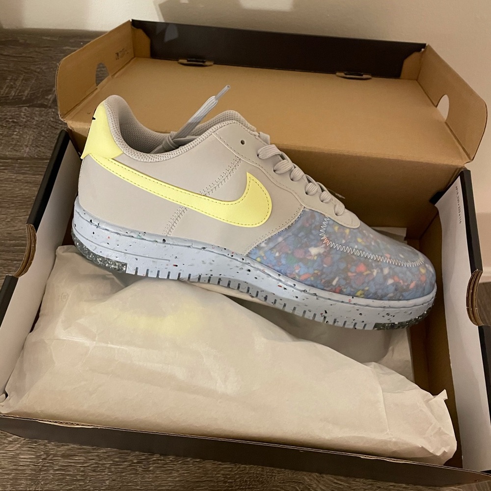Air Force 1 womens—size 11.5 - Picture 1 of 7